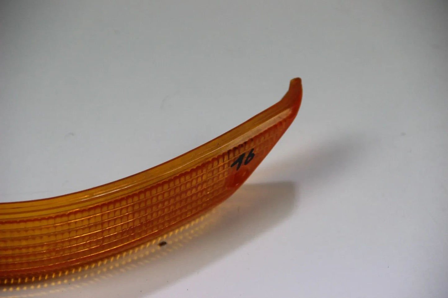 NEU BMW Original E12 Blinker links Lichtscheibe 63131360709 5er 518-535i M535i