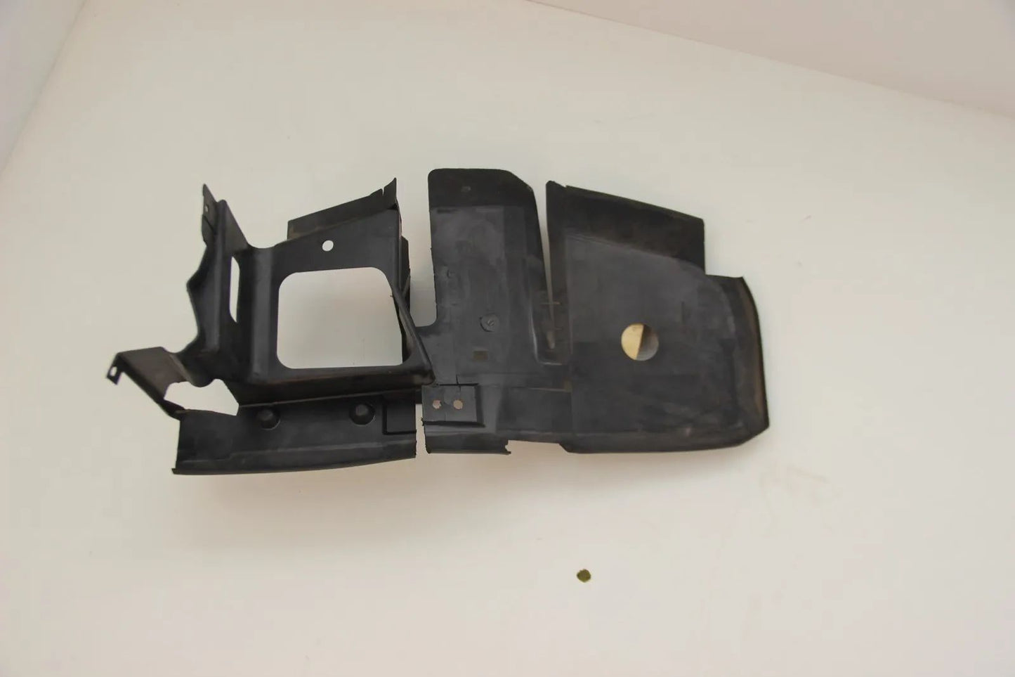 BMW E36 316i-325i/s 325td 325tds Luftführung Luftdurchlass links 51718122433 Neu