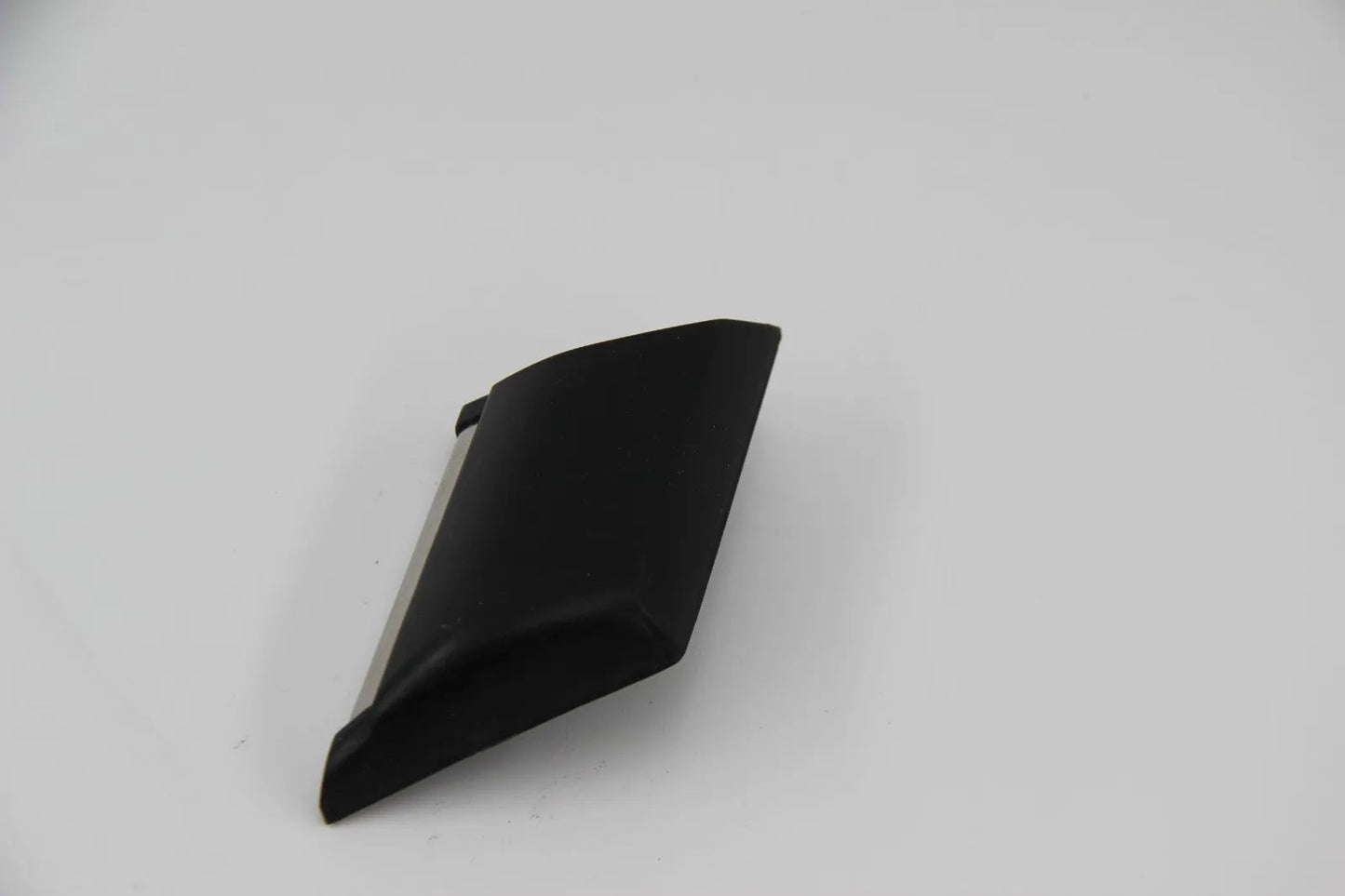 BMW E23 7er 728-745i Stossleiste Seitenwand hinten rechts Trim Cover 51131848308