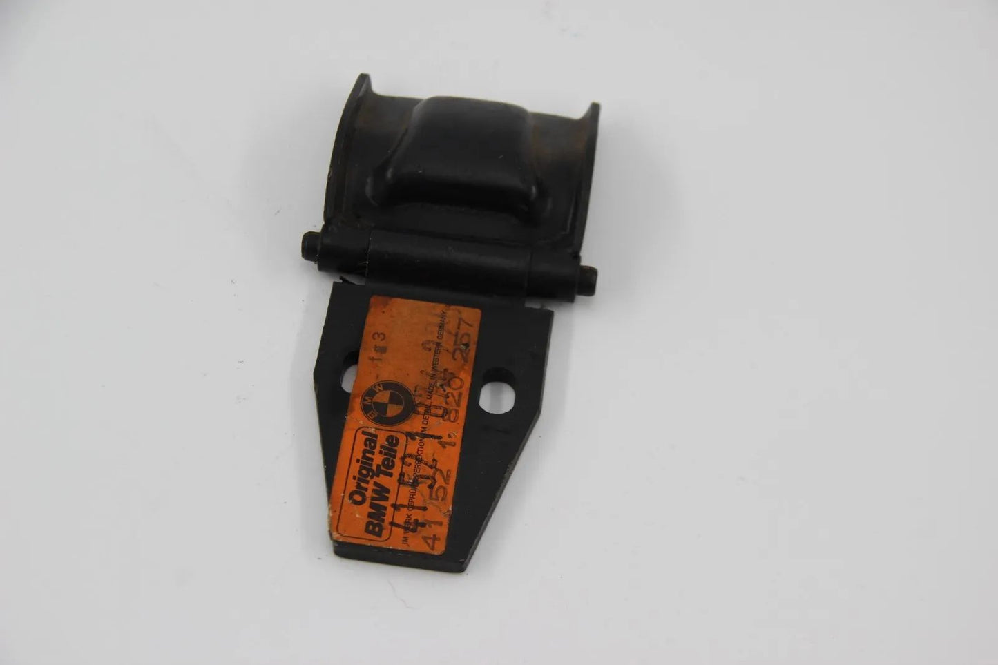 BMW E12 E28 518i-535i M5 5er M535i  Scharnier Hinge Tür Door 41521874226 Neu
