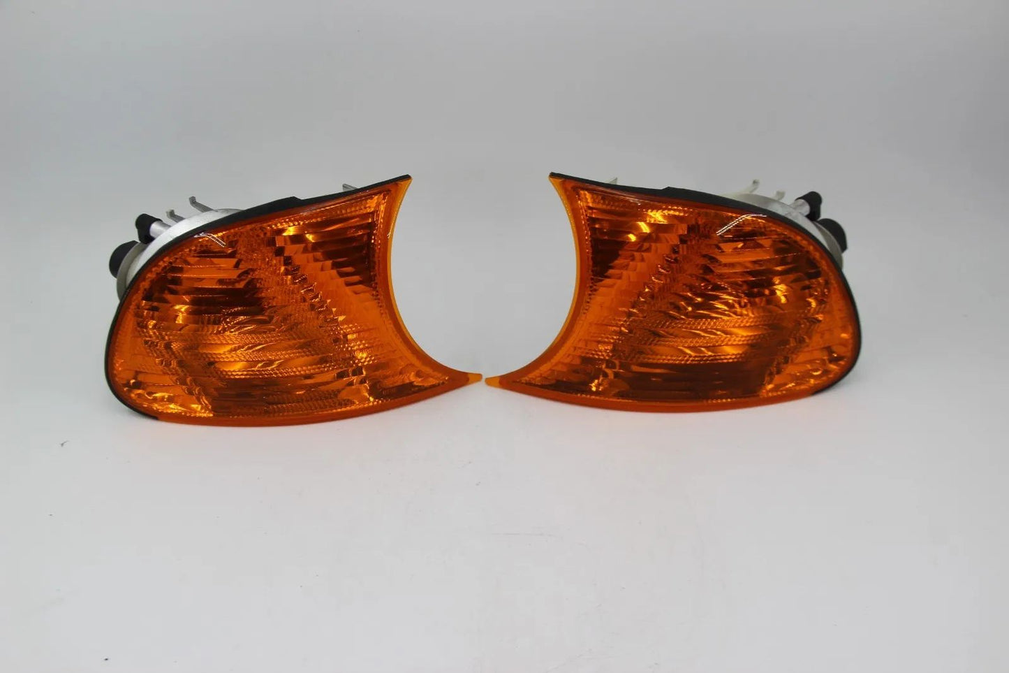 BMW E46 316i-330i M3 Coupe Blinker Blinkleuchte Li+Re 63126904300 63126904299