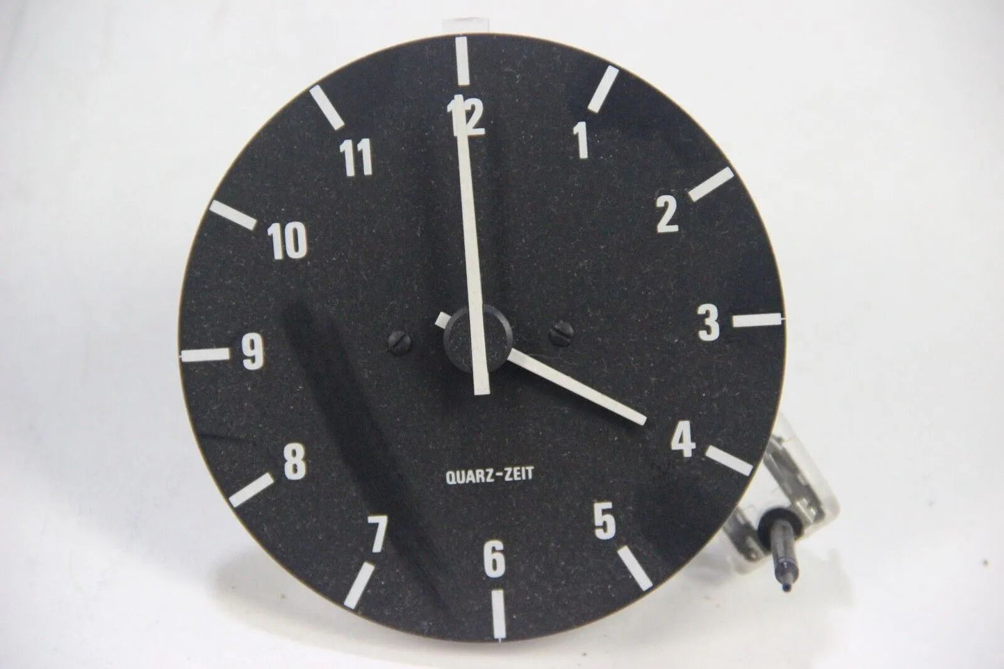 Original BMW E30 316i 318i  	Kombiinstrument Quartz Uhr Motometer 	1377371