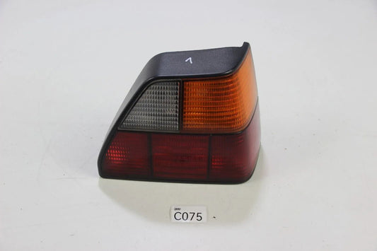 VW Golf 2 19E Heckleuchte Rechts Hella Taillight Rückleuchte 191 945 112