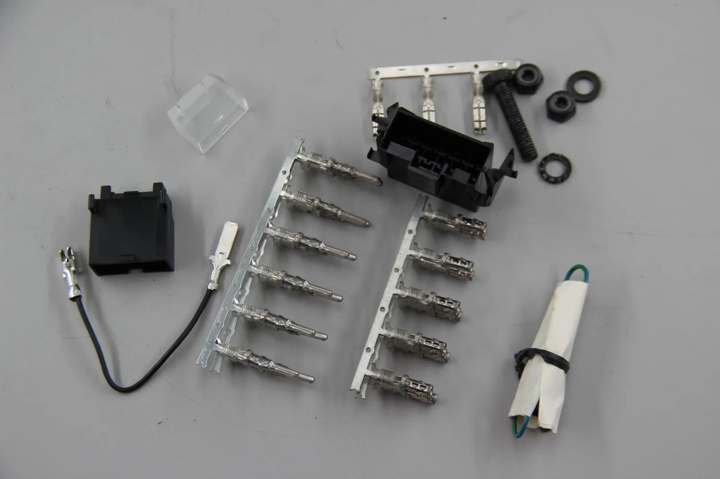 Original BMW E36 Nachrüstsatz Alarmanlage System III 82919404757