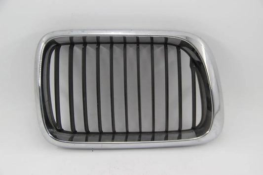 Original BMW E36 3er 316i-328i Ziergitter Niere Vorne Rechts Chrom 51138195094