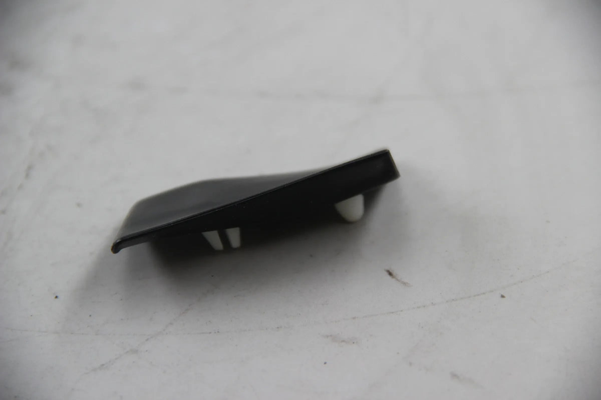 Original BMW E34 518i 520i 525i 530i-540i M5 Abdeckung links NOS NLA 51131978195