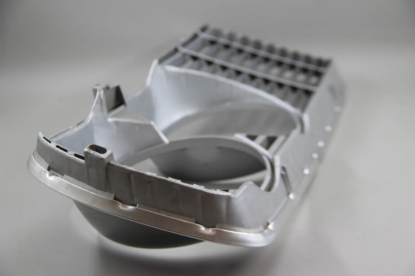 Orig. BMW E3 E9 2.5CS 3.0CS CSi CSiL CSL Ziergitter rechts NOS NLA 51131811484