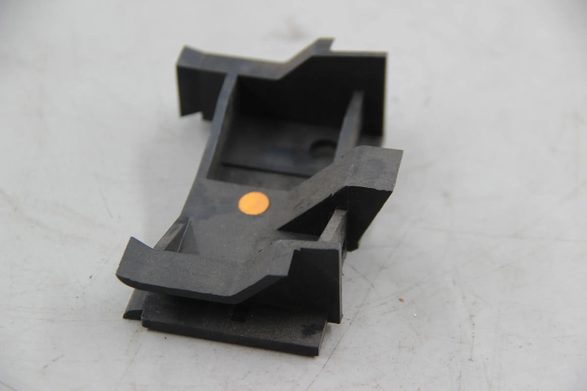 Original BMW E30 316 316i 318i 320i 325i Halter vorne rechts 51111953098