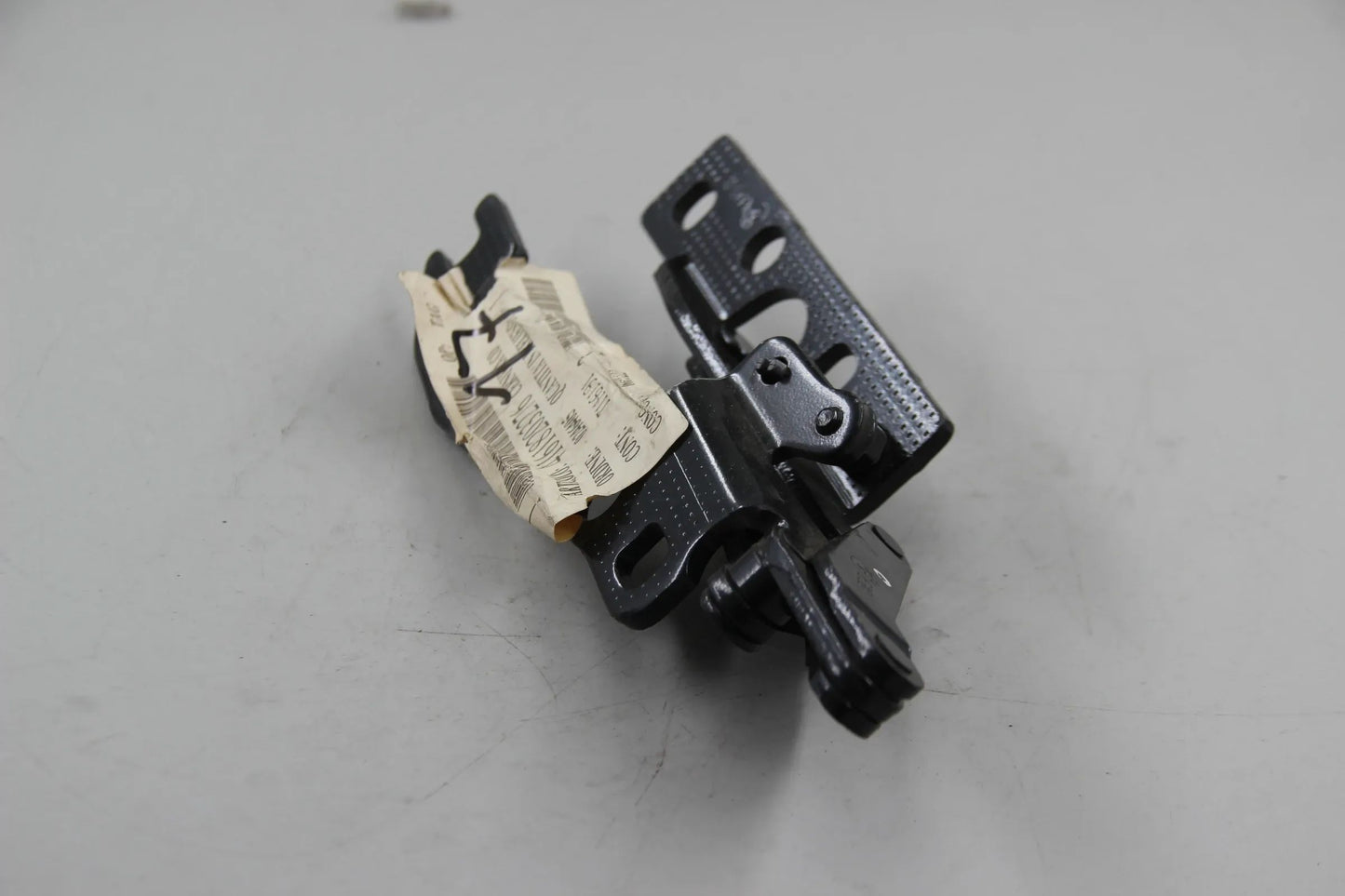 Original BMW E39 M5 E32 Scharnier Frontklappe rechts NOS NLA 41618203276