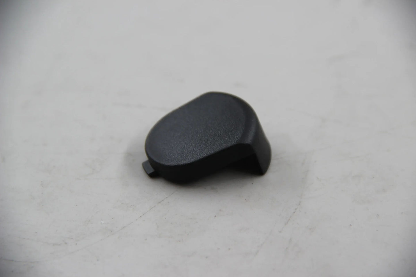 Original BMW E87 E36 E46 E34 E39 Z1 Abdeckkappe schwarz NOS NLA 51328186711
