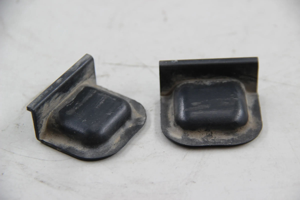 Original BMW E46 316i 318i 320i 323i 325i-330i M3 2x Deckel NOS NLA 51478213602