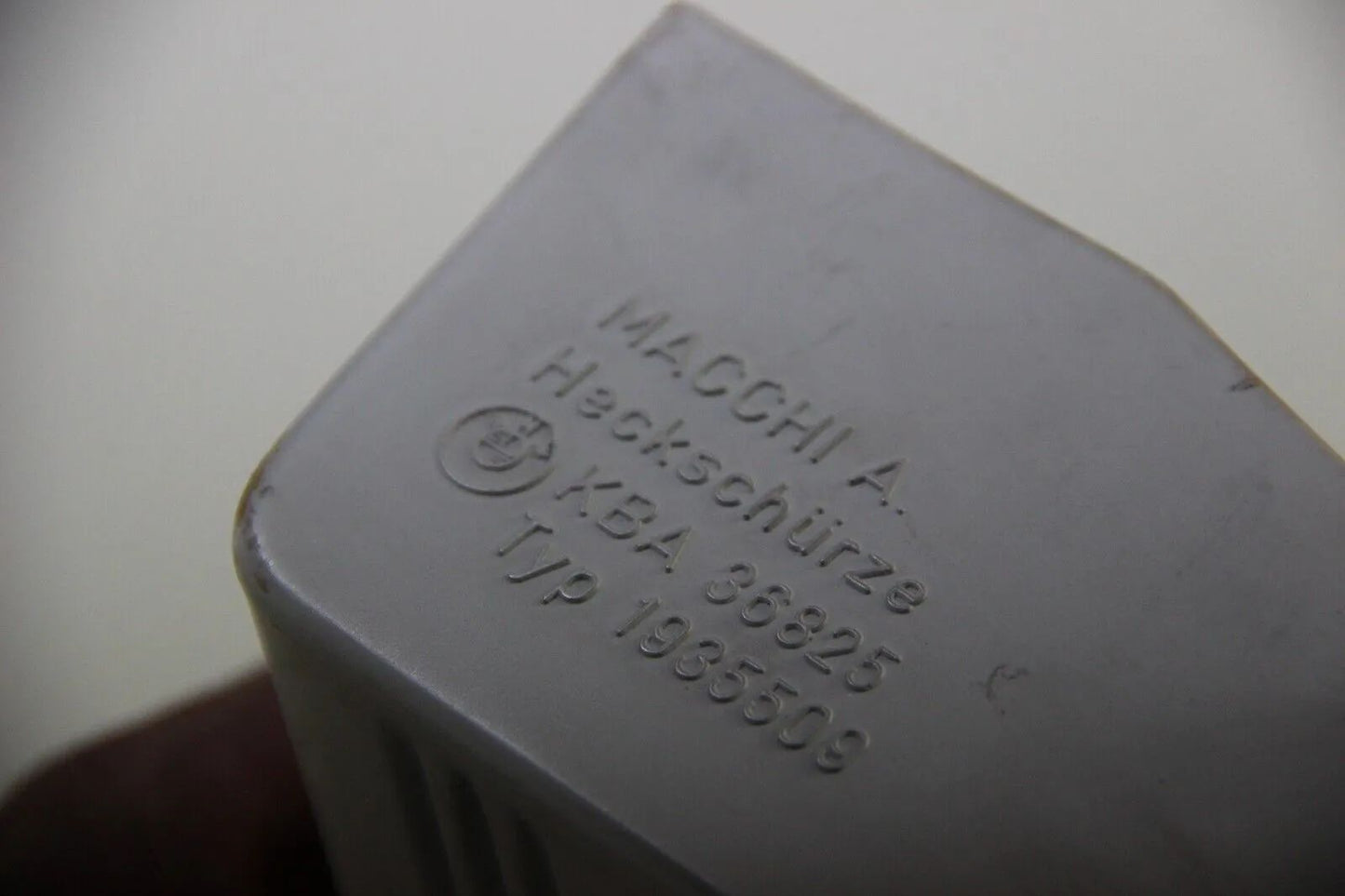 BMW E24 M635csi 635csi 2. Serie  Soßstange Hinten M-Technic 1935509 KBA 36825