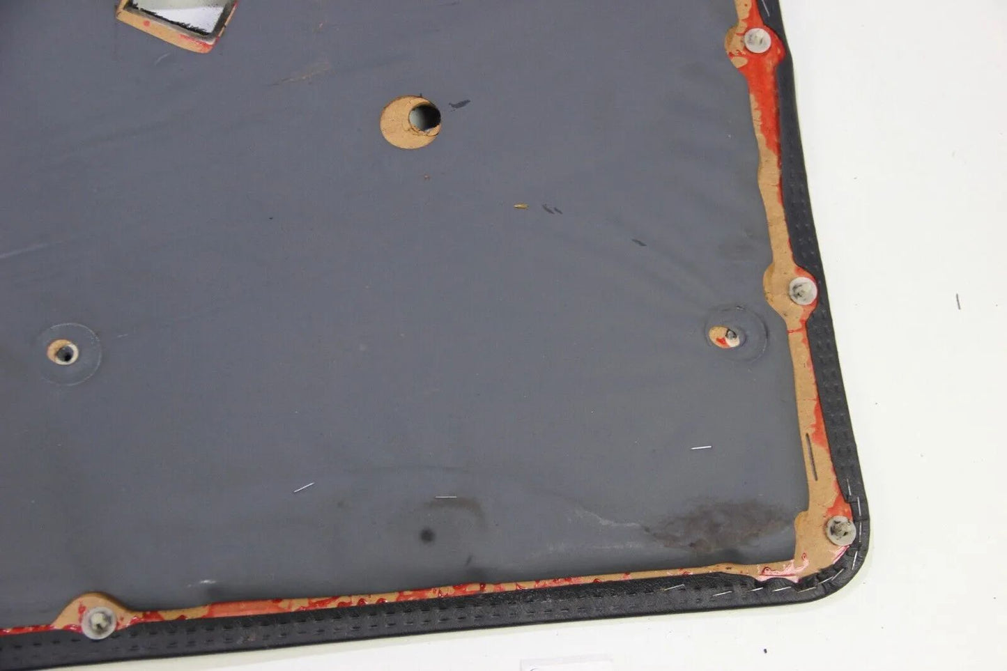 Original BMW E30 2-Türer Türpappe Türverkleidung rechts Leder schwarz Stoff