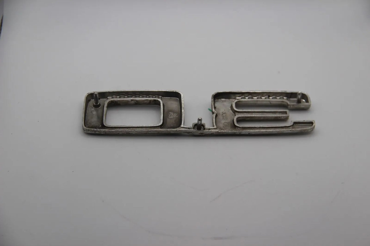 Original BMW E3 3.0 Modellbezeichnung Emblem Badge Schriftzug Typenschild