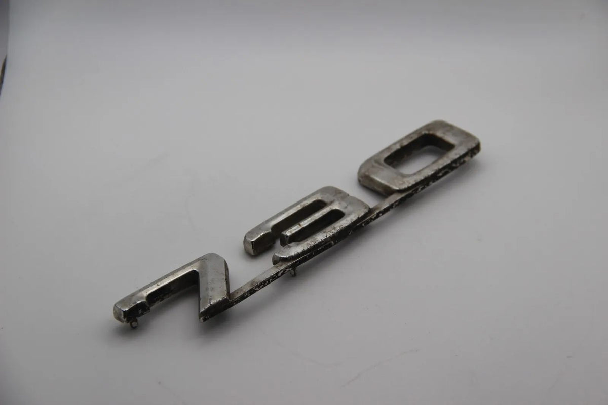 Original BMW E23 E32 730 Modellbezeichnung Emblem Badge Schriftzug Typenschild