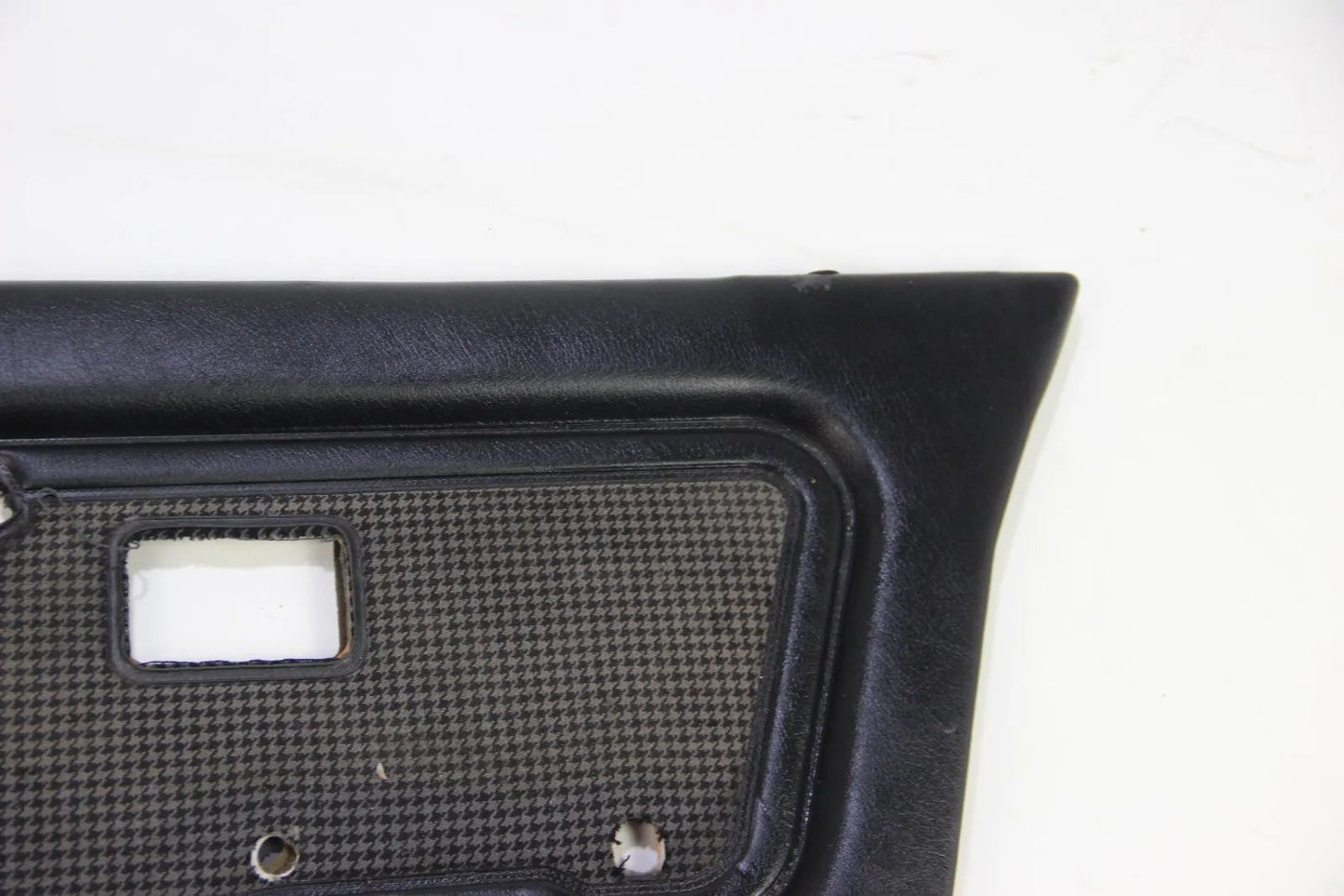 Original BMW E30 Limousine Touring Türpappe Türverkleidung vorne rechts pepita