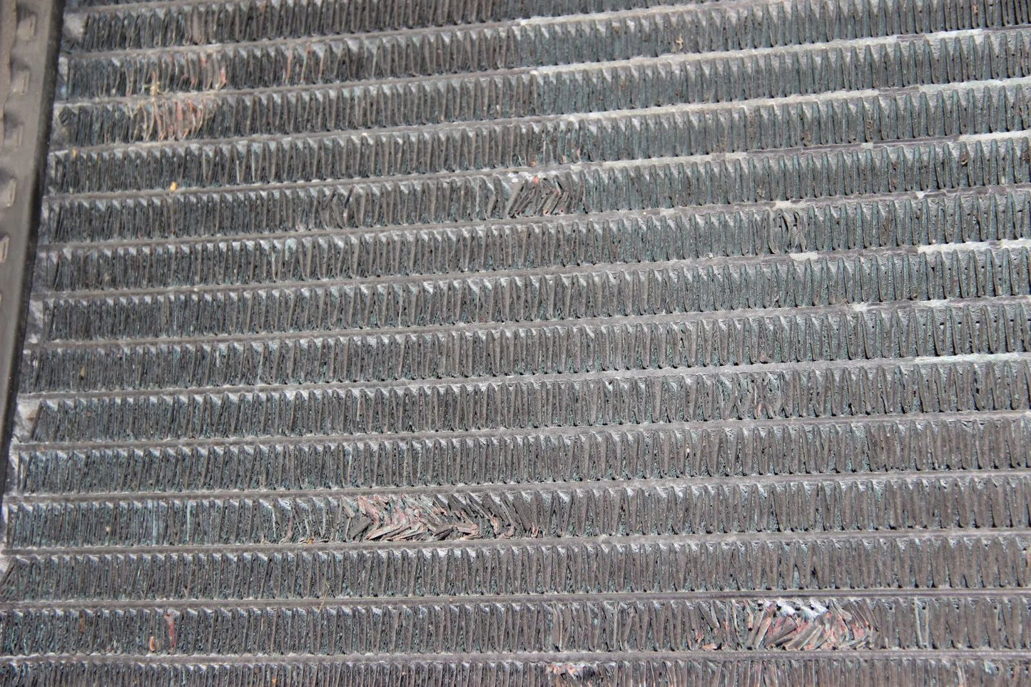 BMW E28 E24 Kühler Wasserkühler water radiator 152380 .0 OEM