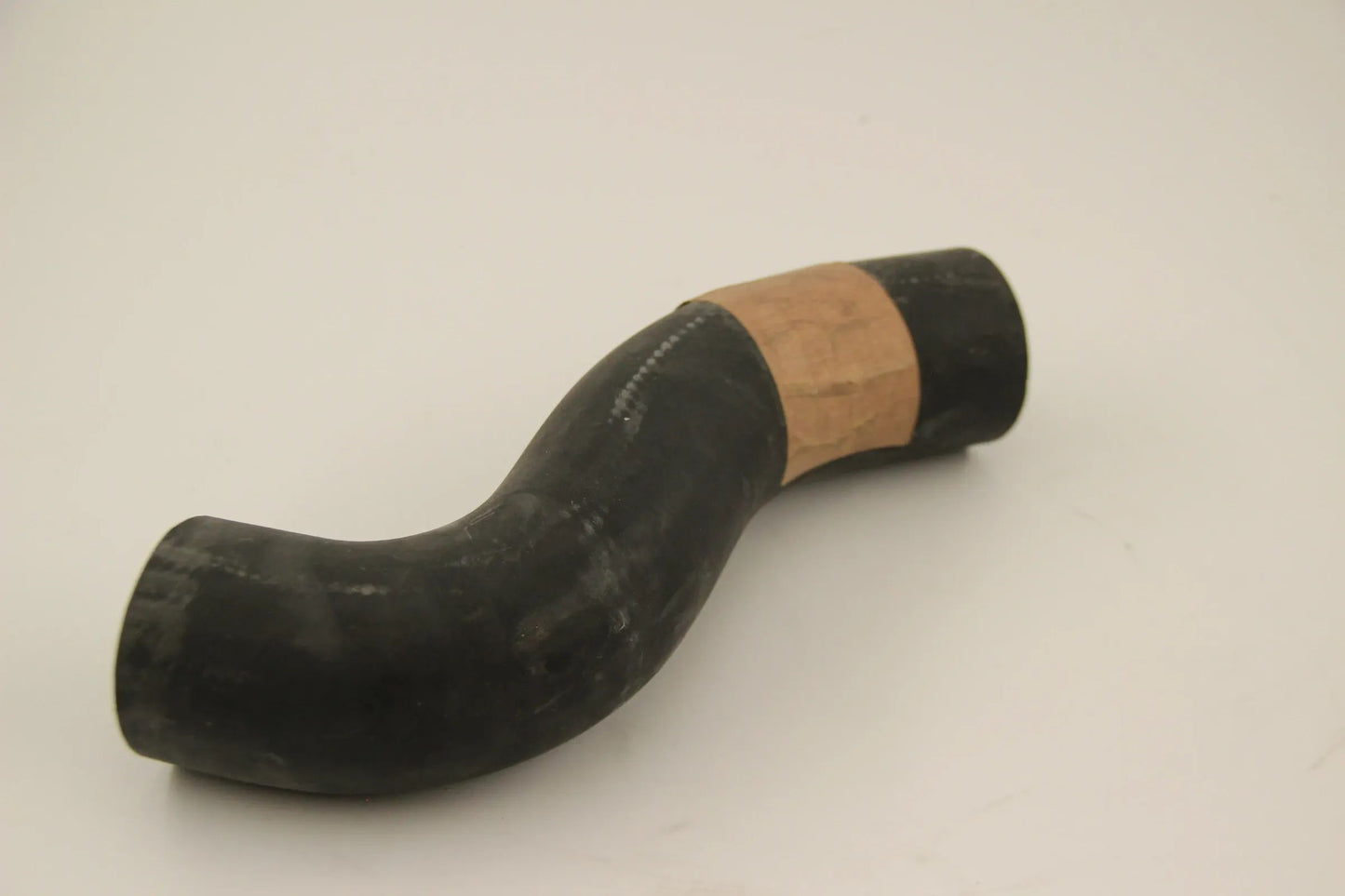 Original BMW E39 525tds   Druckschlauch Ladeluftschlauch Schlauch 11612246718