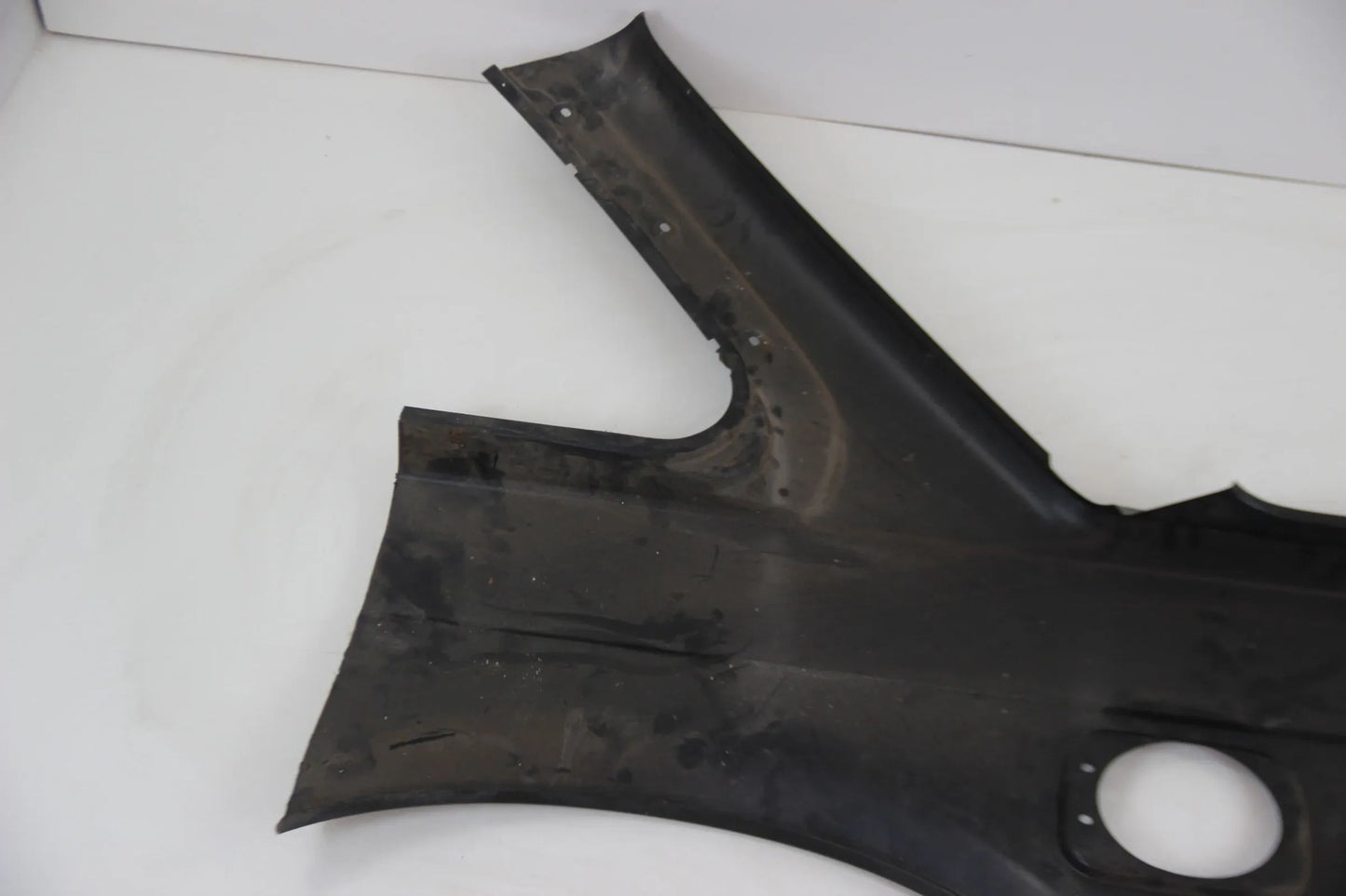 Original BMW E30 3er VFL 316i-325i Seitenwand Hinten Rechts NOS 41351935386
