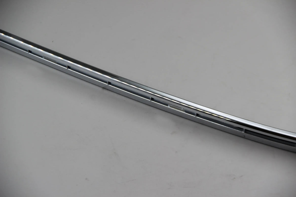 Original BMW E39 520d 525d 520i-540i Limousine Blende links 51128184505