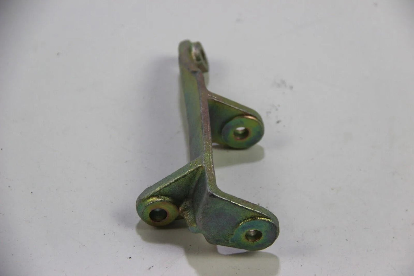 NEU Original BMW E12 520i M10 Halterung Halter OEM 11141257410 Lichtmaschine