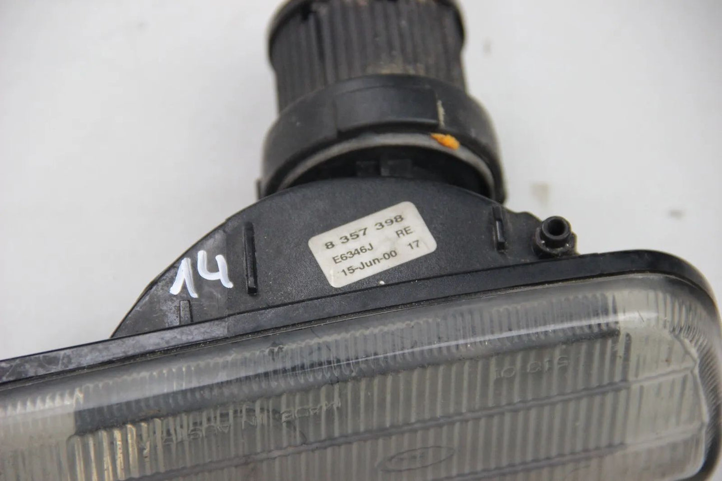 BMW E36 316i 318i 320i 325i M3 Nebelscheinwerfer foglights Rechts 8357398