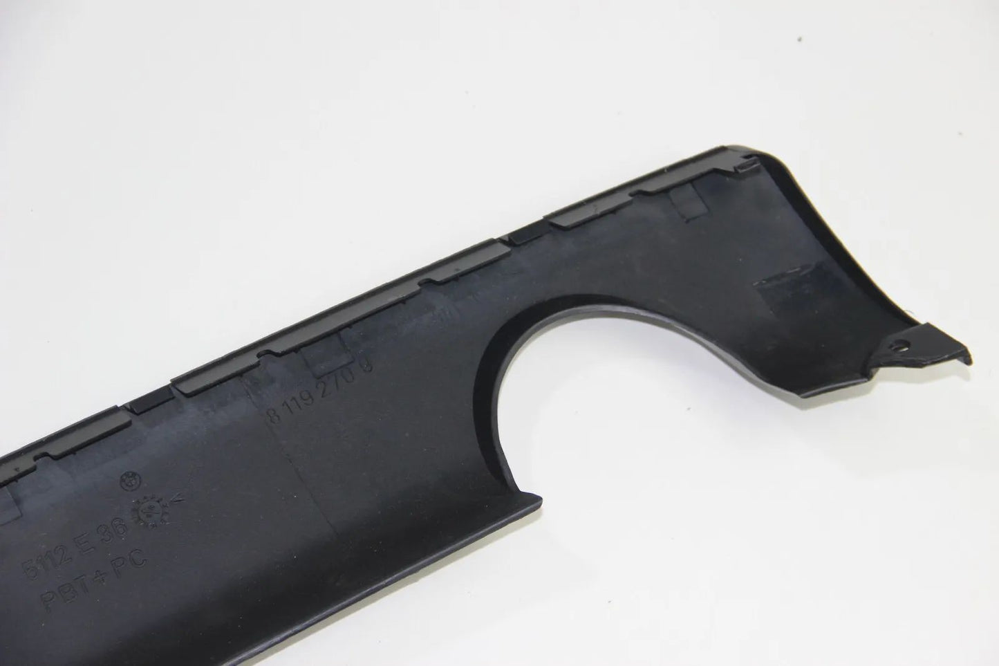 Original BMW E36 Cabrio Coupe Verkleidung Heck Stoßstange Limousine 8119270 Trim