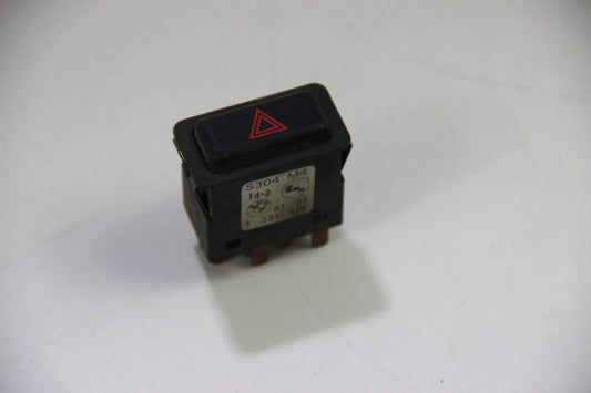 Original BMW E30 3er 316i-325i M3 Schalter Warnblinker  61311381176