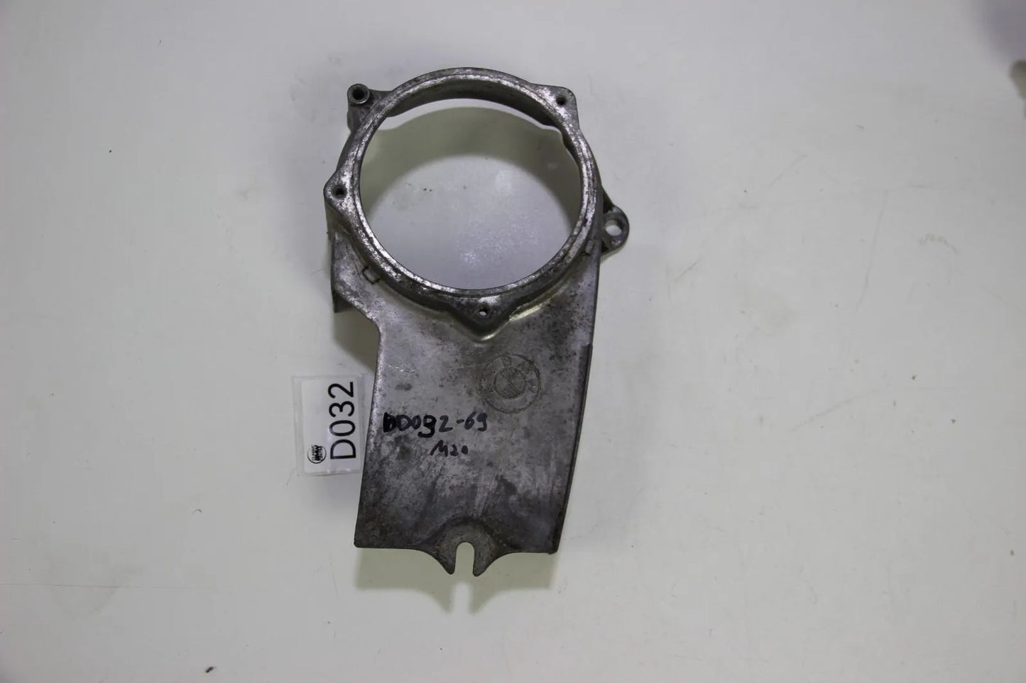 Original BMW E30 E28 E34 M20  Zahnriemenabdeckung Timing Belt Cover 1706985