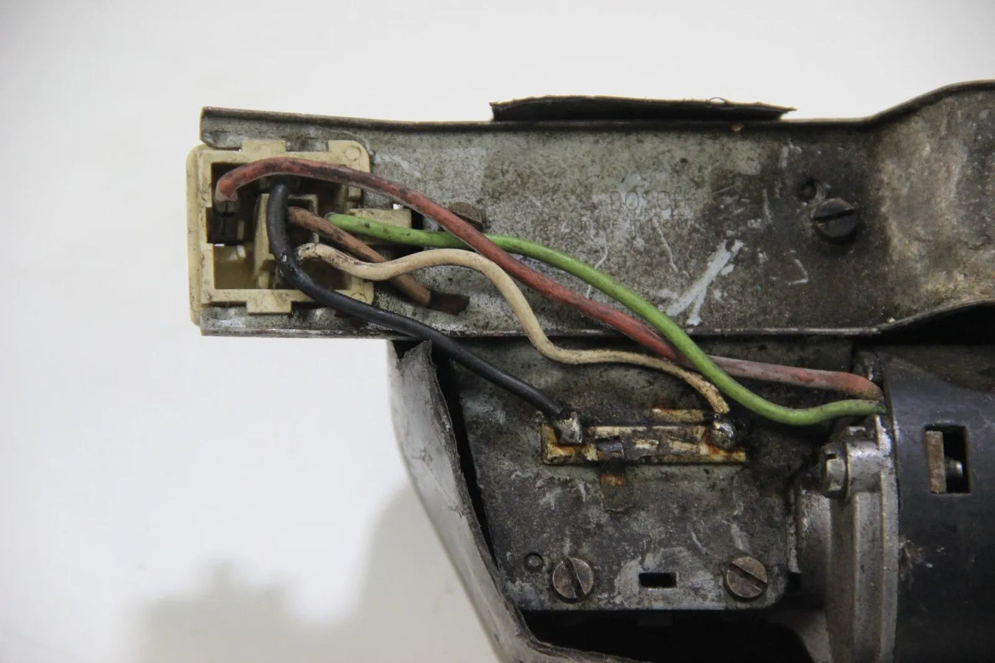 Original BMW E21 Scheibenwischer Wischer Motor Vorne Wiper 0390241085 3er OEM