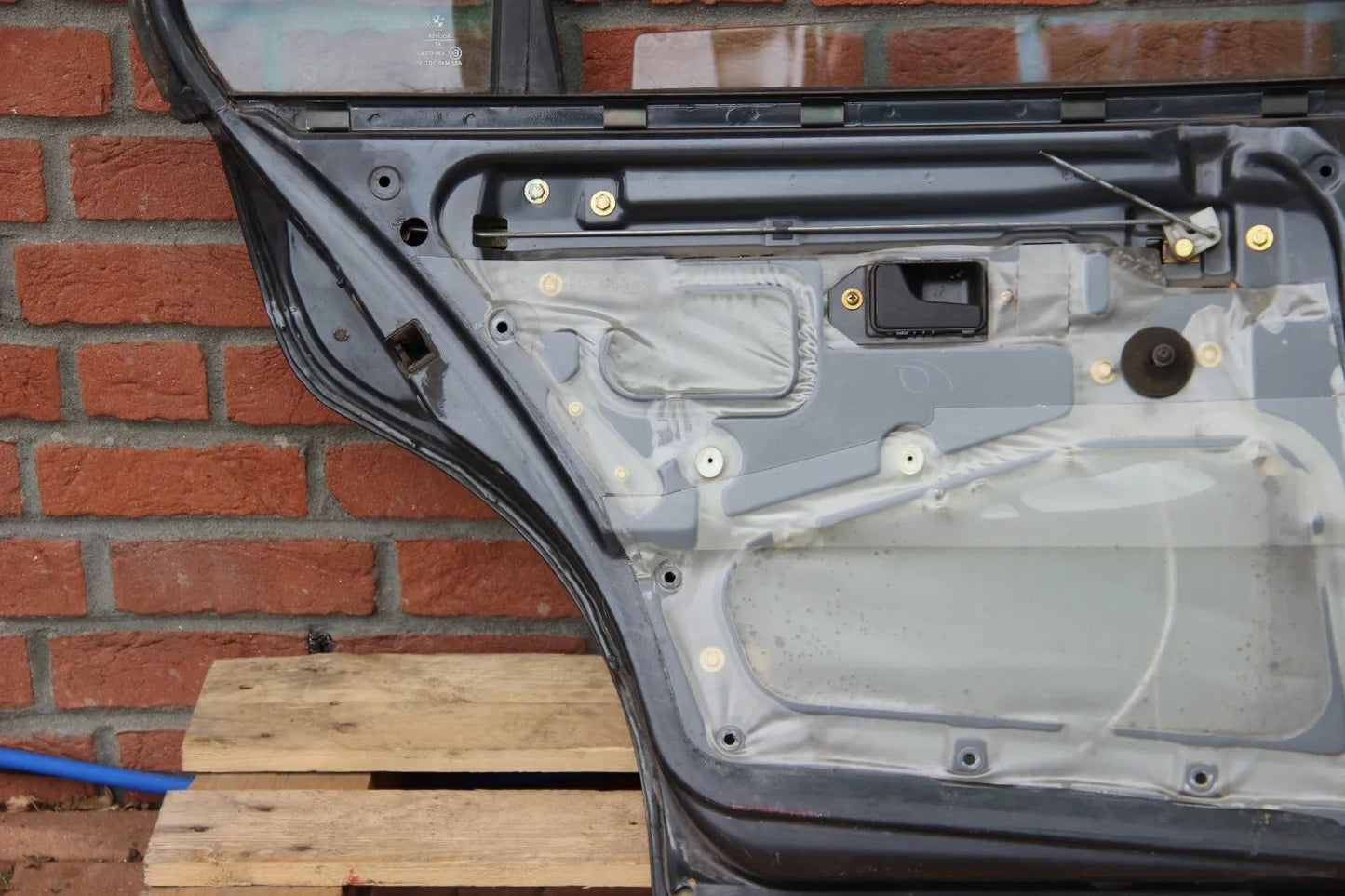 BMW E30 Limo/Touring Hintertür links 4-Türer mit Fensterheber Diamantschwarz 3er