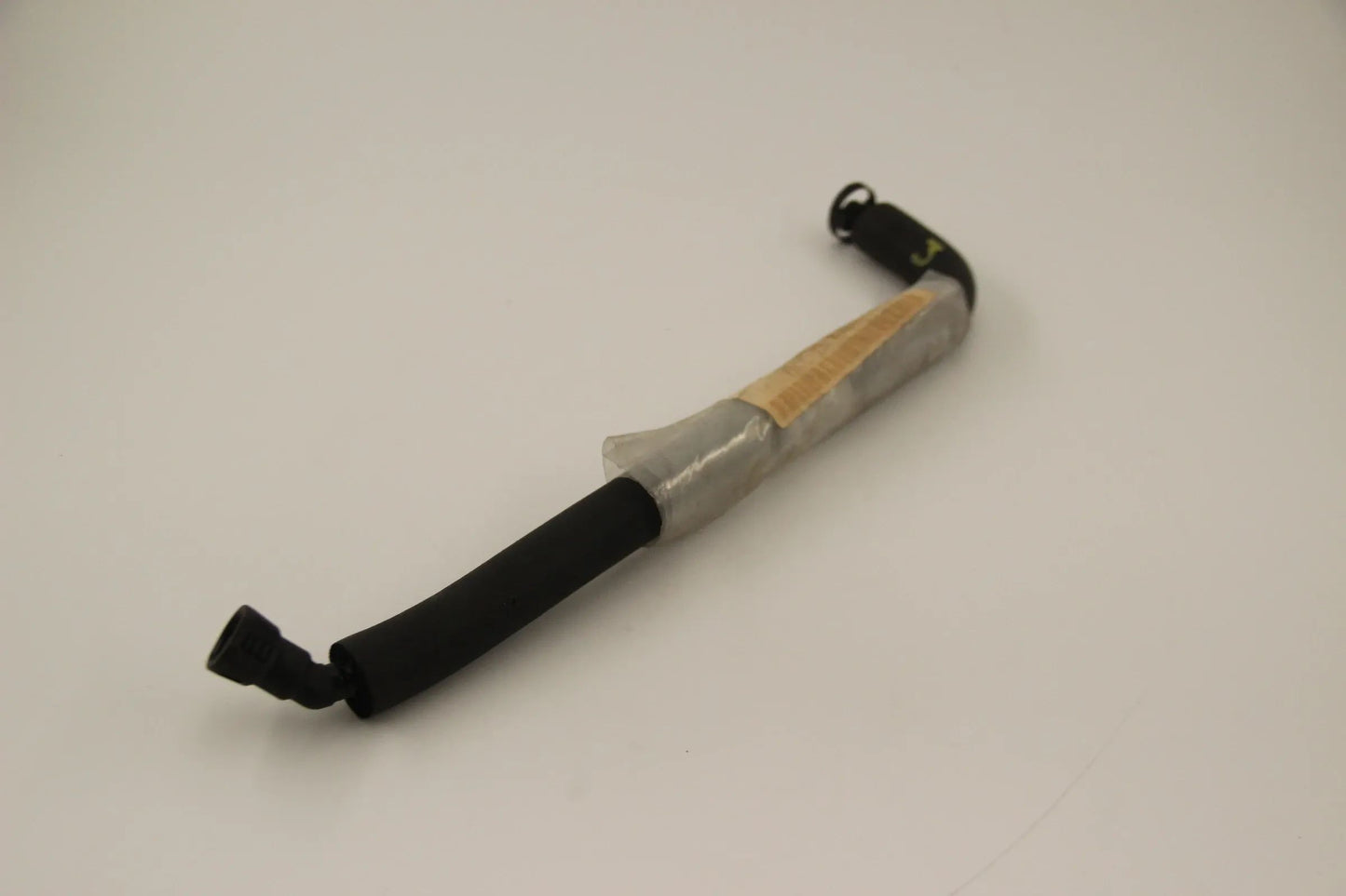 Original BMW E46 E38 E39 E60 E61 M54 M52  Rücklaufleitung  11617504536