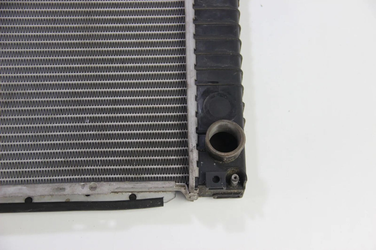 Original BMW E38 V8 Wasserkühler nissens 032717 Kühler Radiator