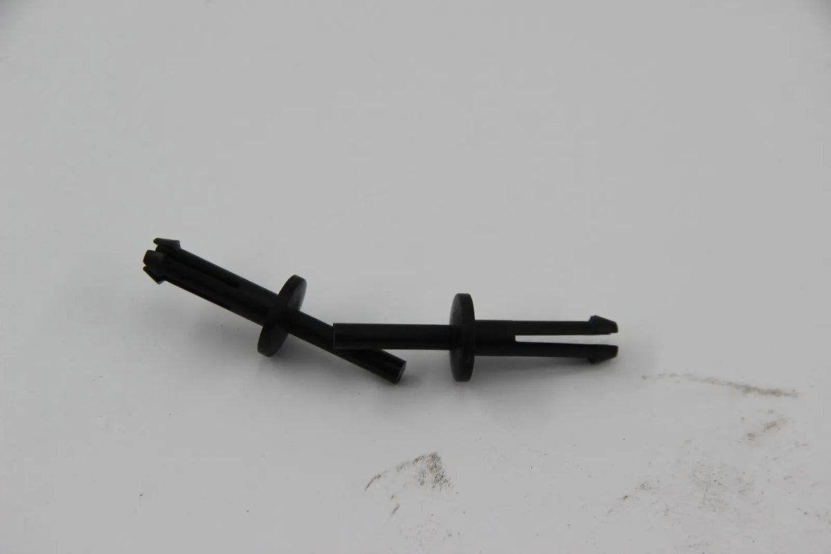 Original BMW E30 E34 Spreizniet Ansauggeräsuchdämpfer 2 Stk. 13711721597