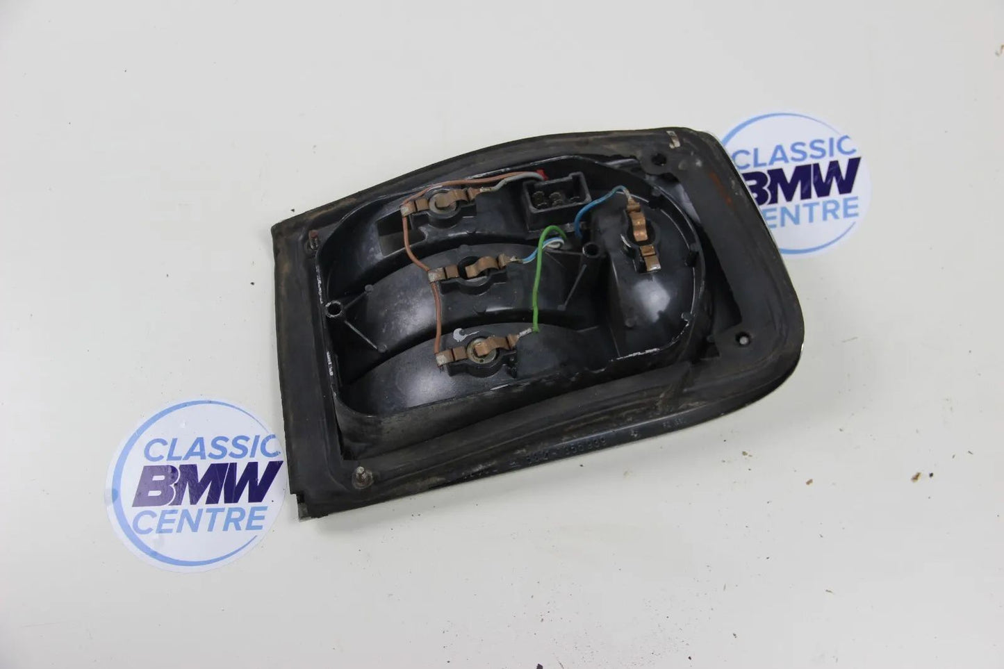 BMW 2002 E10 1502 1802 1602 E12 Rücklichtträger Rücklicht Gehäuse Ersatz