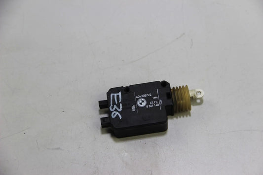 Original BMW E36 Stellmotor Zentralverriegelung ZV Tankklappe 6711 8361140