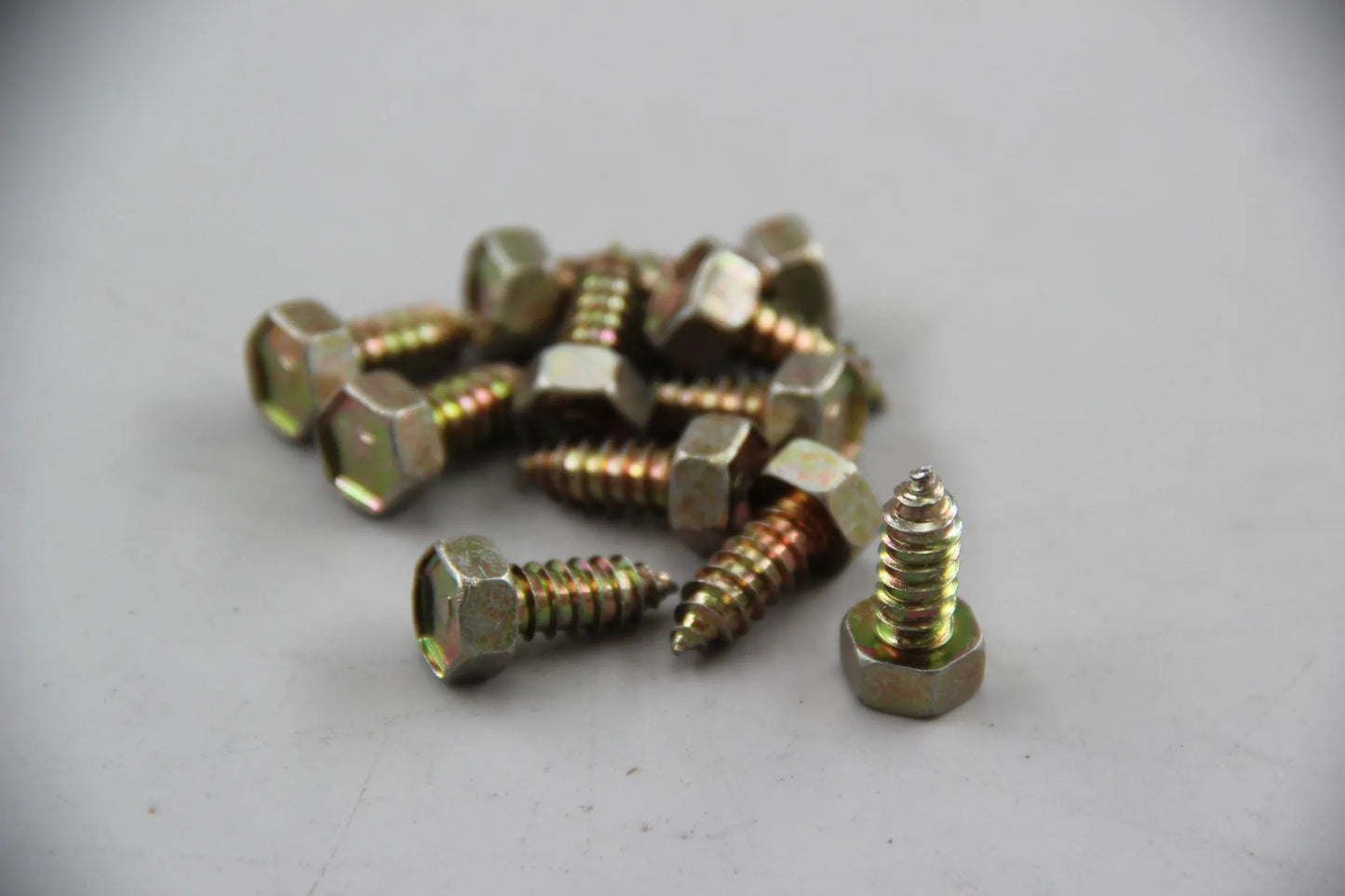 Orig. BMW E30 E36 E39 E24 E23 11x Sechskantblechschraube ST6,3X16-C-ZN 07119916822