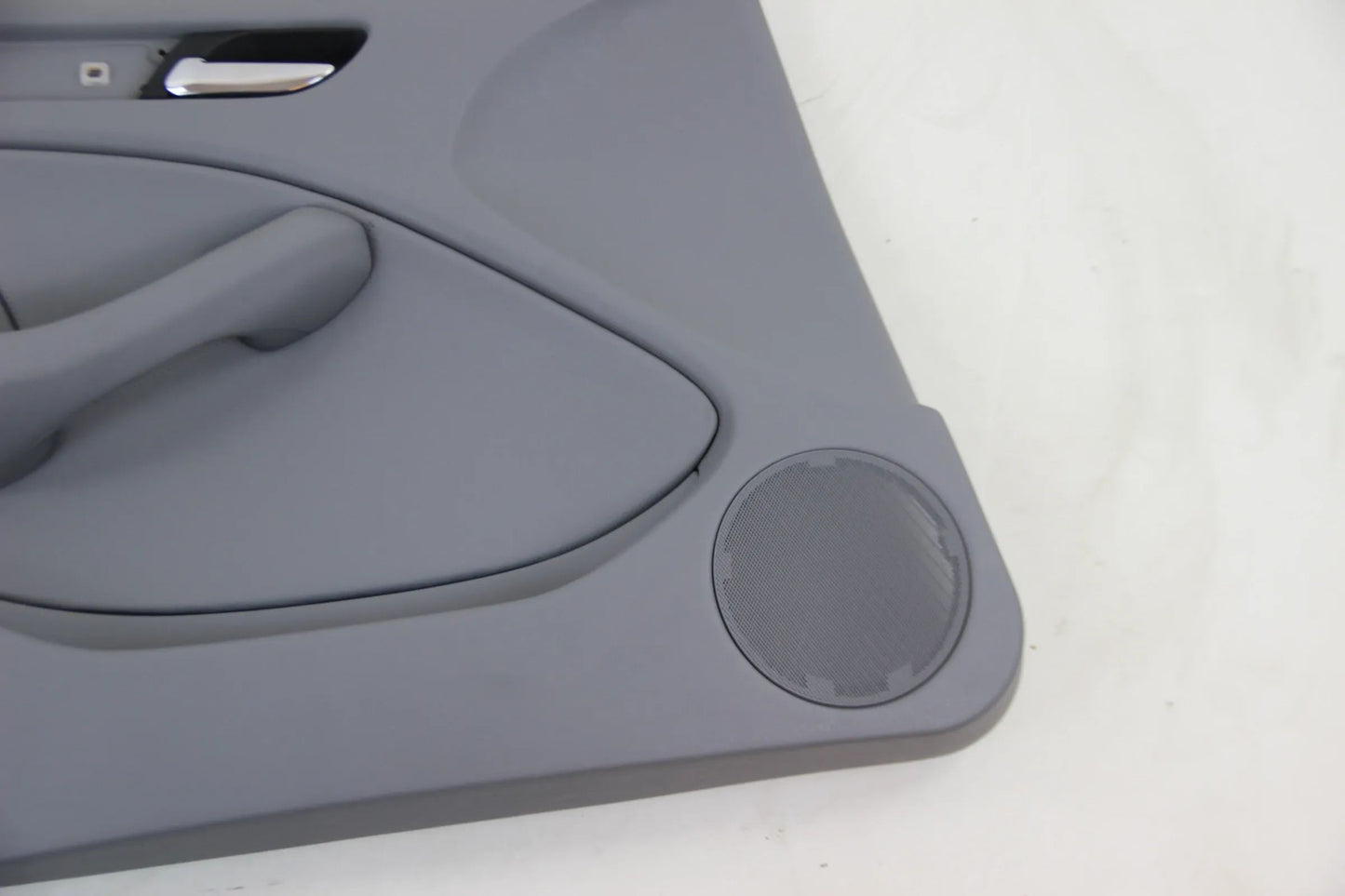 Original BMW 3er E46 316i-330xi Türverkleidung vorn links NOS 51418224597