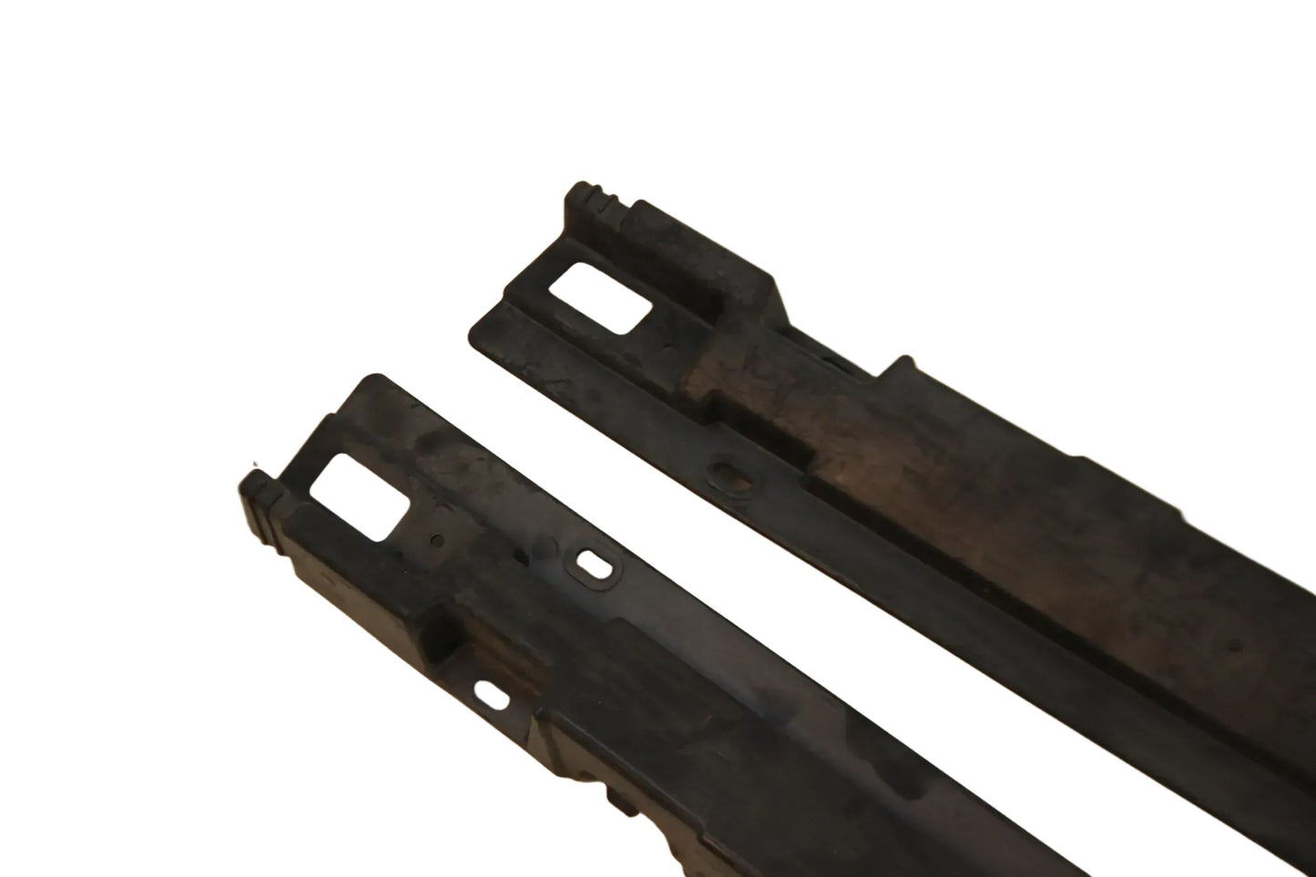 Original BMW E83 X3 2.0i-3.0i  Verstärkung Trittbrett rechts  51713401010