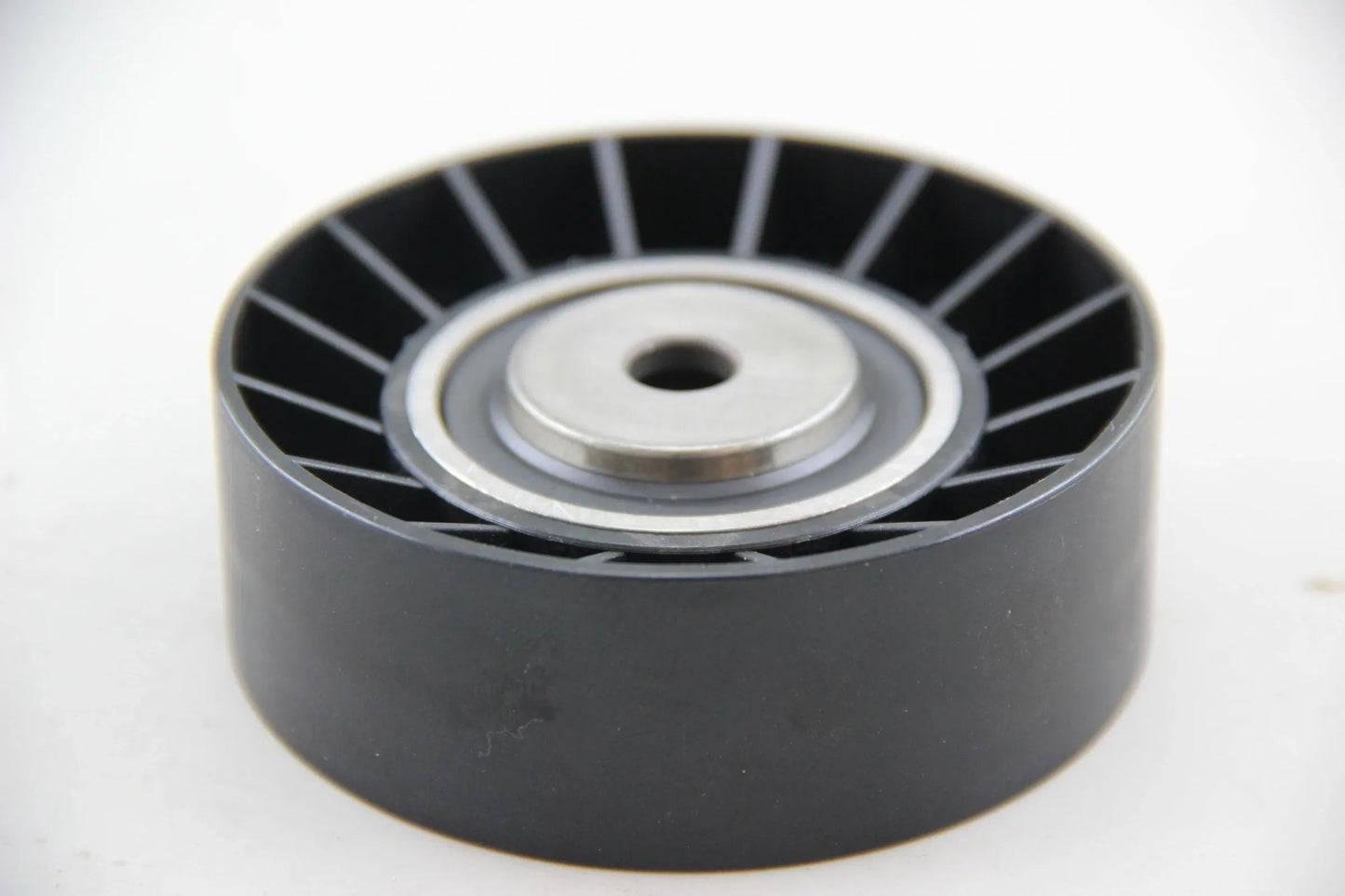 Orig. BMW E34 530i 540i E39 E32 E38 E31 Umlenkrolle D=80MM NOS NLA 11281731838