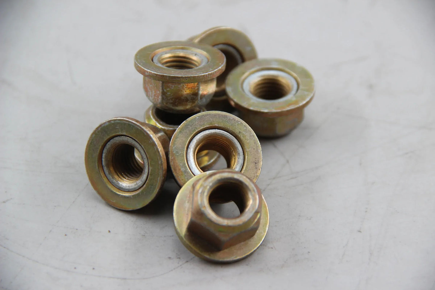 Original BMW E34 E32 E31 7x Sechskantmutter selbstsichernd M12X1,5 32101136023