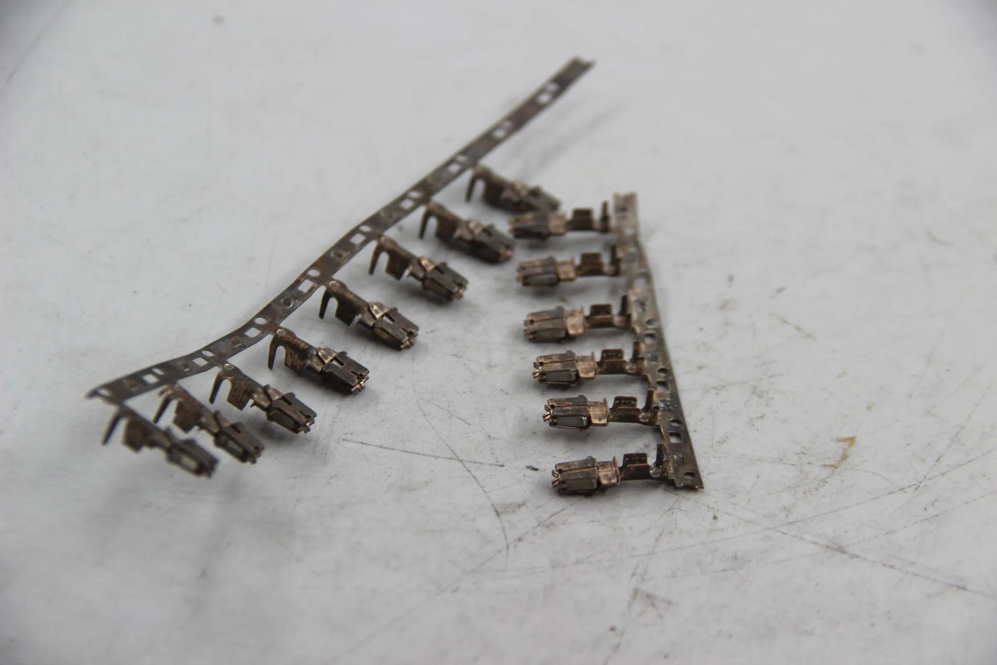Orig BMW E81 E88 E21 E93 14x Doppelflachfederkontakt 1,5-2,5 MM²(AG) 61131370692