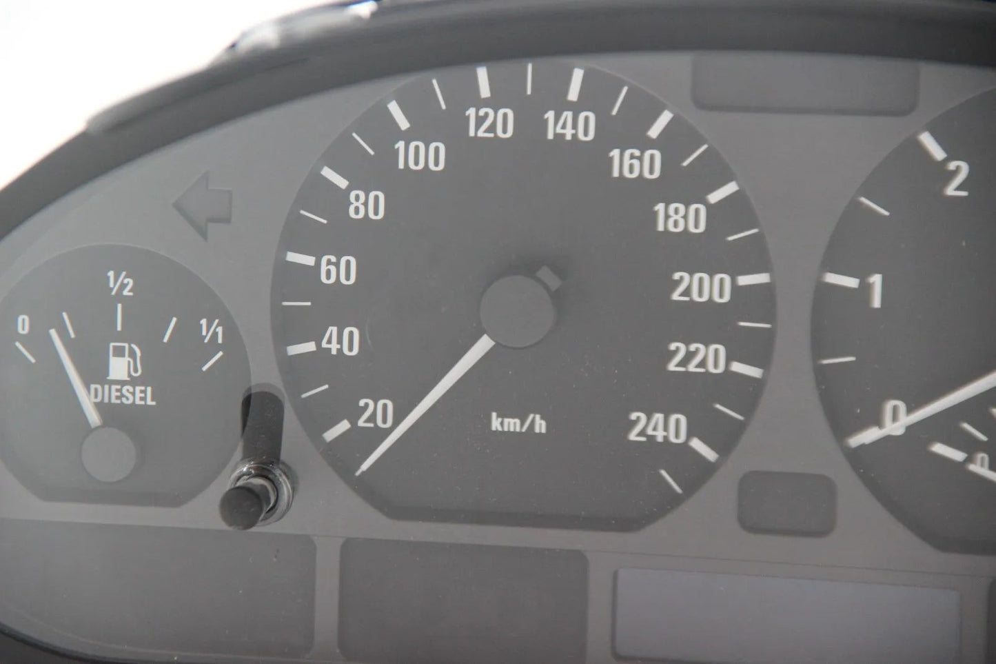 Original BMW E46 Diesel Instrumentenkombination uncodiert KM/H NOS 62116911289