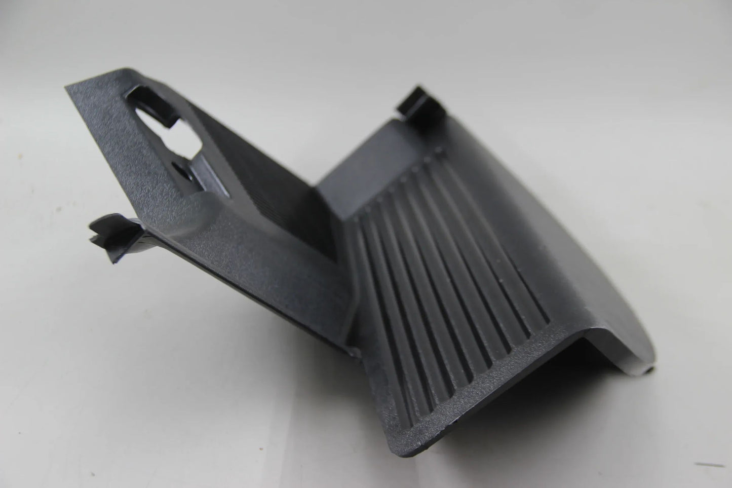 BMW E36 316i-328i M3 Seitenverkleidung vorne links schwarz NOS NLA 51438130561