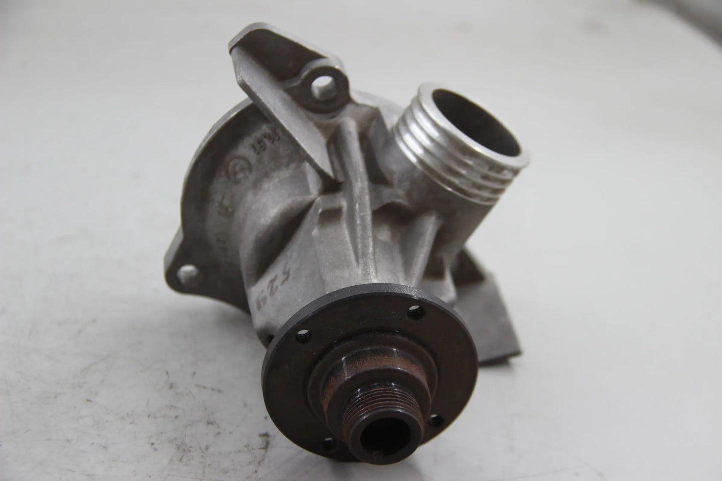 Original BMW E28 524td Wasserpumpe Engine Water Pump NOS NLA 1284229226