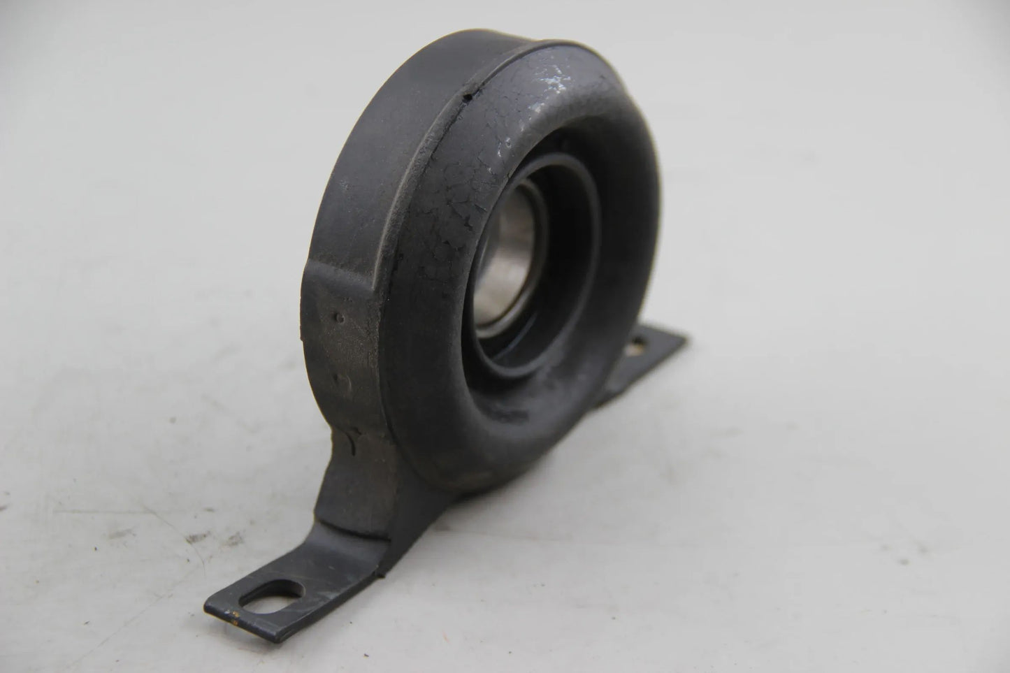 Original BMW E12 518-528 518i-535i E28 E24 628CSi Mittellager 26121209532