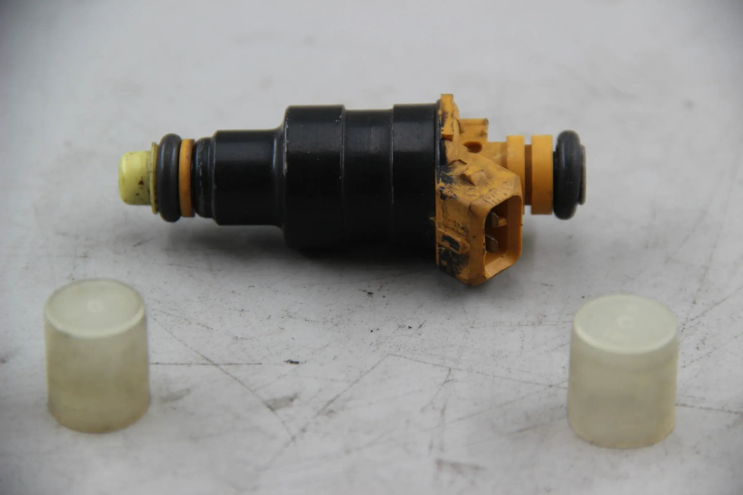 Original BMW E28 E23 E24 Einspritzventil Einspritzdüse BOSCH 0280150203