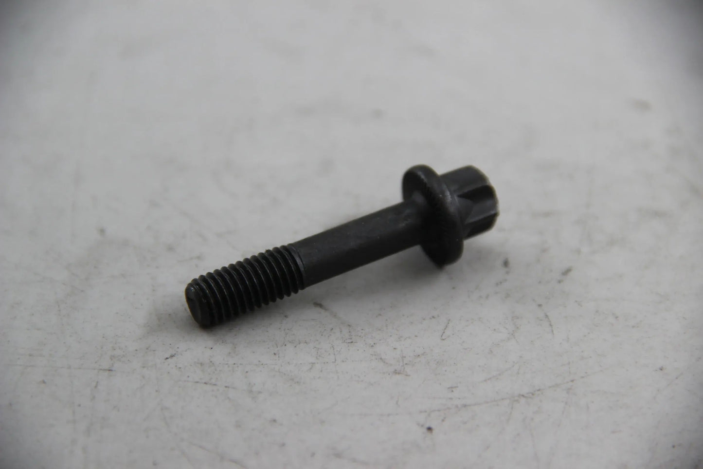 Original BMW E12 Schraube Aussentorx mit Rippverzahnung M8X40 PHR 33211227177