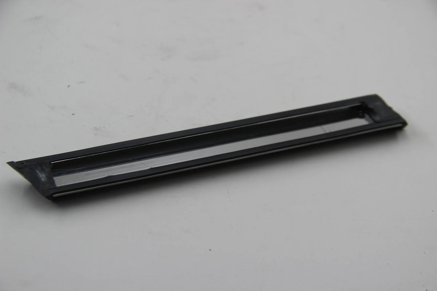 Original BMW E10 1502 2000 2002 Stossleiste Seitenwand vorn rechts 51131814686