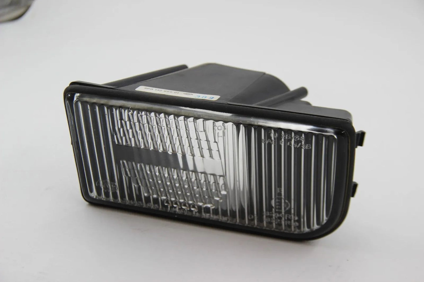 BMW E24 6er 635csi M635csi E32 Streuscheibe Nebelleuchte links NOS 63171379107